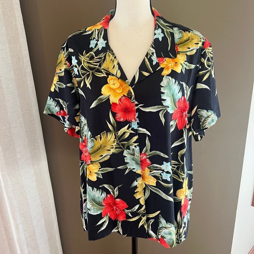 Women's Caribean Joe Vintage box cut floral Hawaiian knit rayon, Size XL